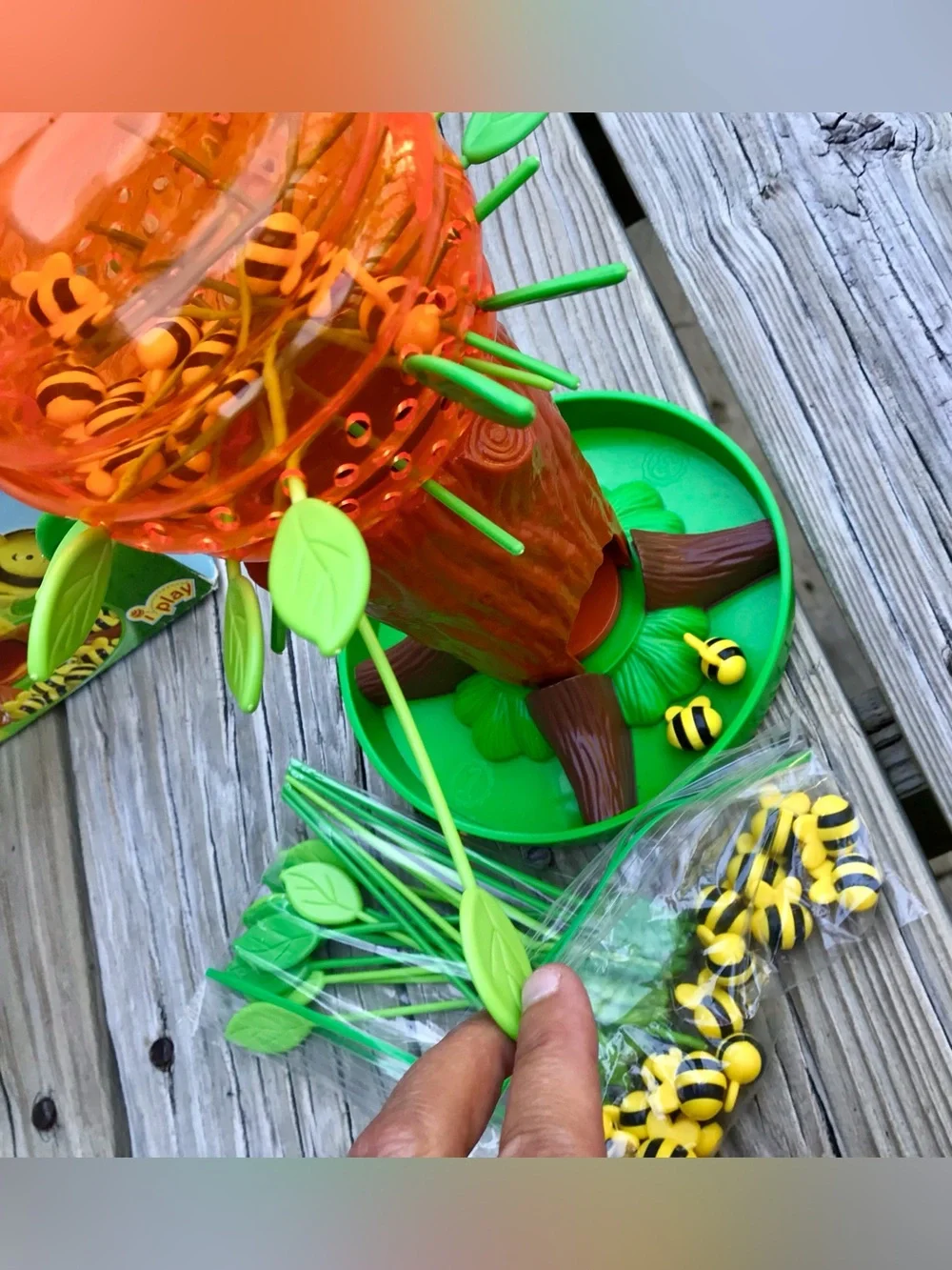 Honeybee Tree Fun Boardgame Like Kerplunk Multiplayer All Ages 3+ Game Night